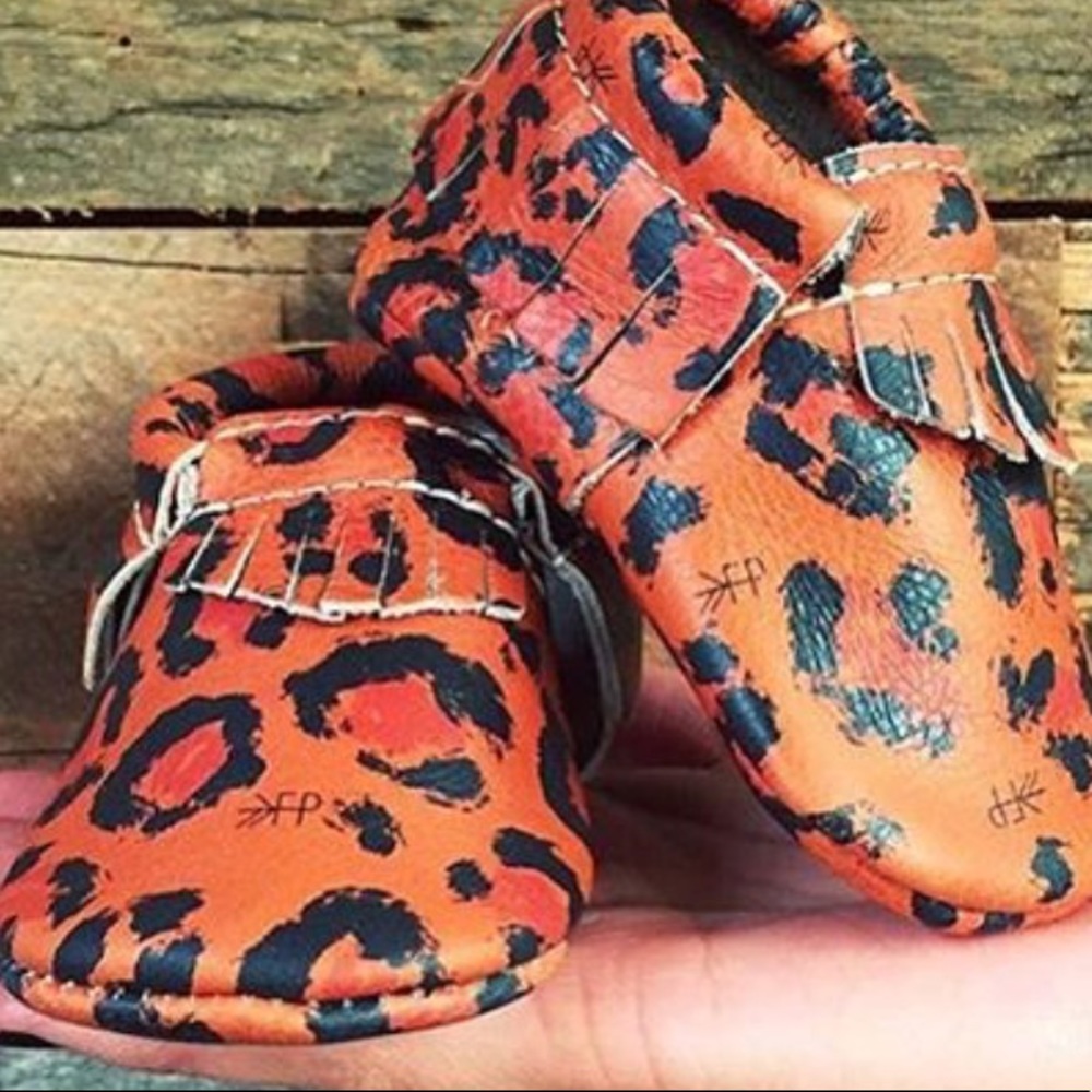ISO leopard leather freshly picked 3 or 4